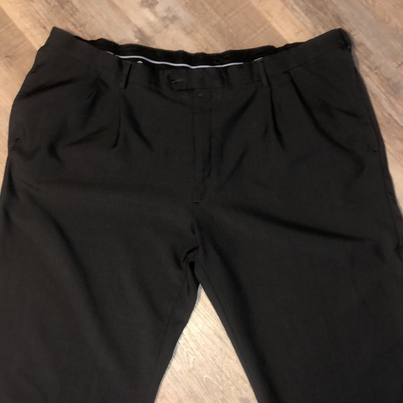 Haggar Dark Grey Men Dress Pants 44x30 - Picture 3 of 8